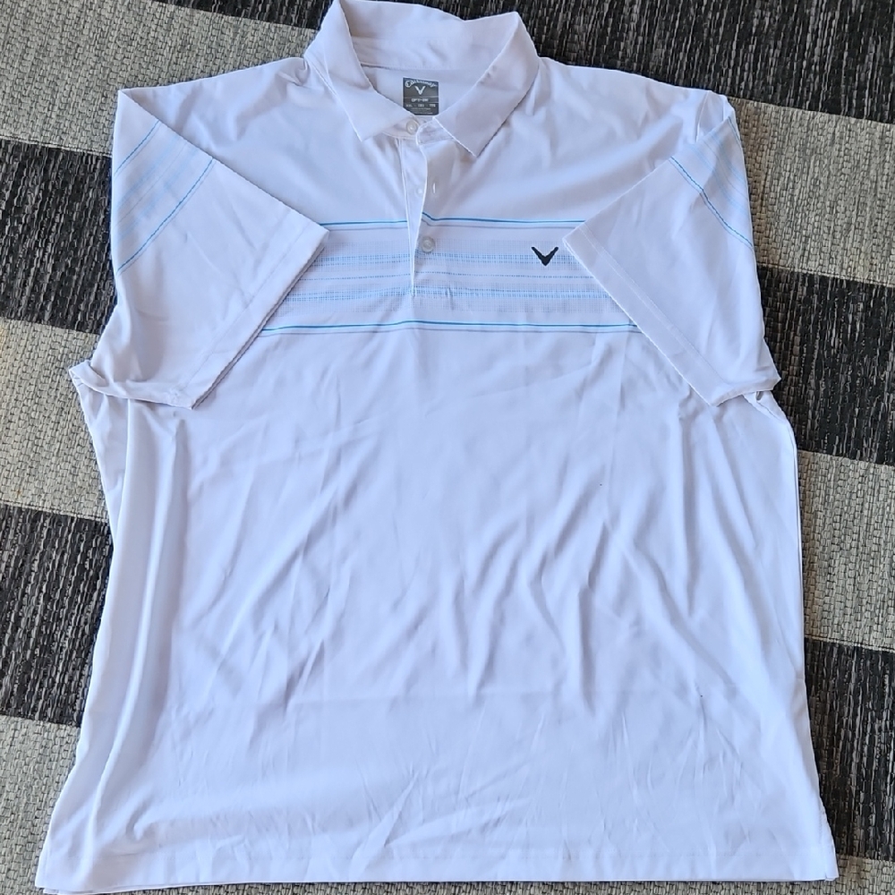 Callaway White Men’s Short-Sleeve Golf Polo with Light Blue Stripes